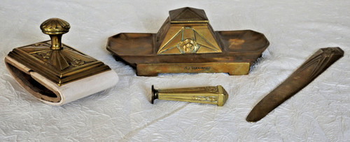 Marionnet nécessaire de - nécessaire,