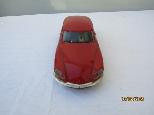 Ancienne voiture citroen - citroen, ds