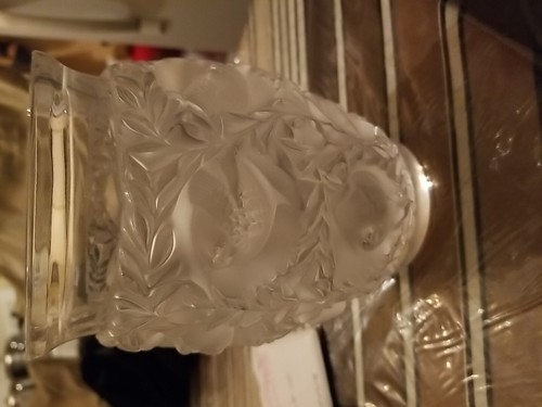Lalique frosted bagatelle - bagatelle, vase