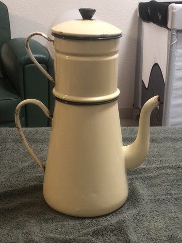 Grande cafetière émaillée - grande,