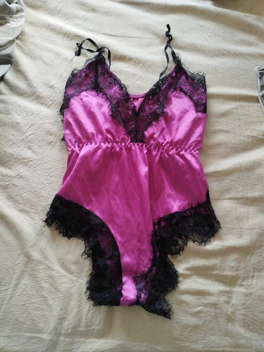Nuisette sexy femme porte - sexy,
