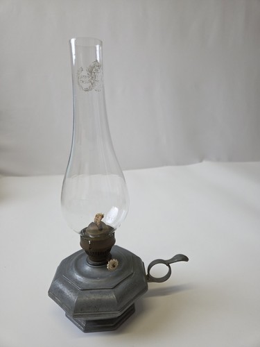 Lampe pétrole ancienne - lampe,