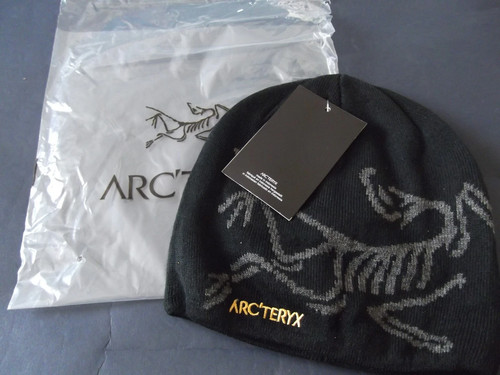 Bonnet arc teryx bird head - bird,