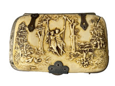 Ancienne boîte à priser