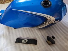 RESERVOIR D OCCASION ORIGINE YAMAHA 125 RDLC TYPE 10 W + ROBINET ET BOUCHON +CLE