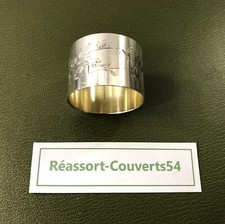 rond de serviette PAUL MOREL métal argenté Décor gravé d'oiseau et de fleurs