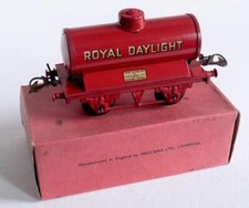 Hornby O Gauge (Without 1) RS714 Gasoline Tank Car (Royal Day) Red (Box)