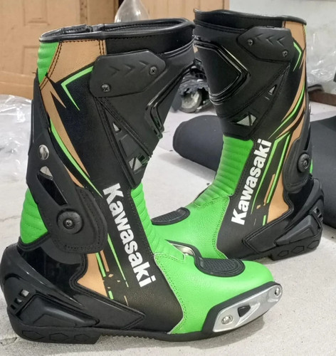 Kawasaki moto cuir - en,