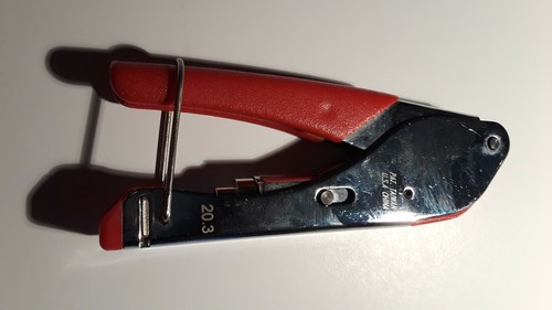 Coax cable crimper - coax, compression