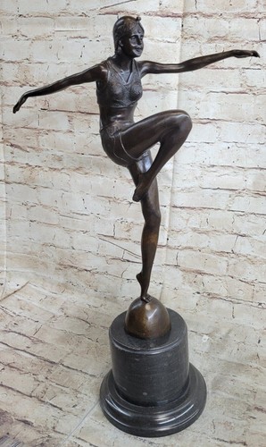 Statue fille art - art, en