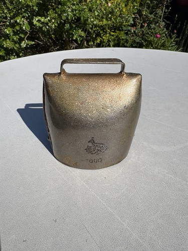 Cloche ancienne 000 - cloche,