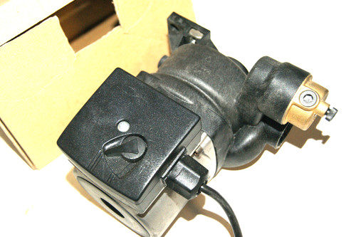 Pompe chaudiere circulateur - pompe,