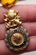 Médaille militaire 3 etoiles