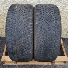 2 Pneus hiver 285/45 R20 112V