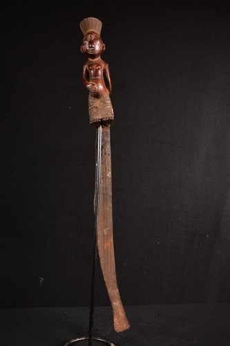 Figure bois ancienne - en,