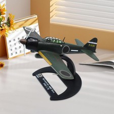 Maquette d'avion de chasse à