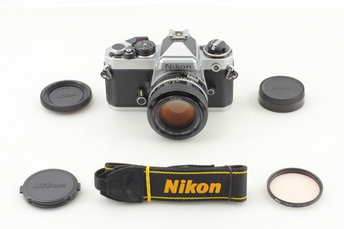 Near mint nikon slr 35mm - fe,