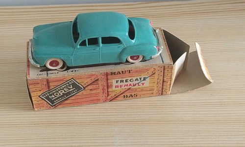 Norev renault frégate - renault, amiral