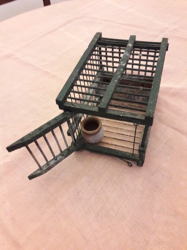 Ancienne petite cage - cage, a