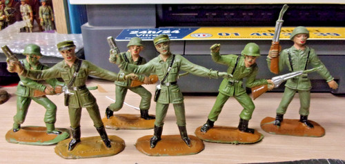 Lot soldats plastique - soldats, en