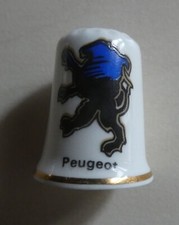 dé à coudre en porcelaine