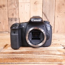 Canon EOS 60D 18.0MP DSLR Digital SLR Camera - See Description