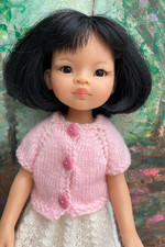 lot de vêtements pour poupée