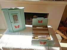 meuble jouet poupée armoire