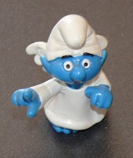 figurine bébé schtroumpf