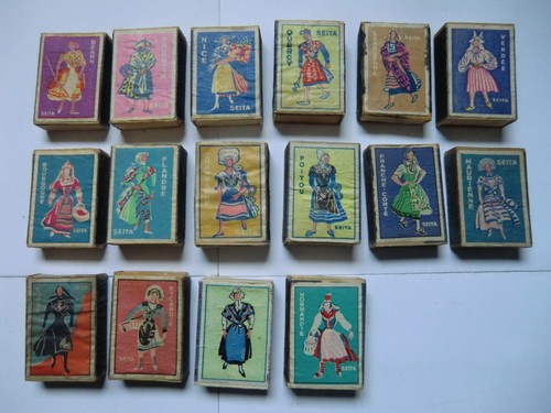 Boites allumettes costumes - boites,