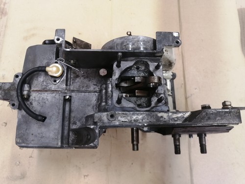 Carter moteur réservoir - moteur, /