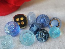 Lot 10 boutons anciens en