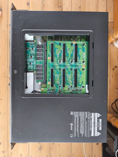 Fantom roland 512 ram - +,