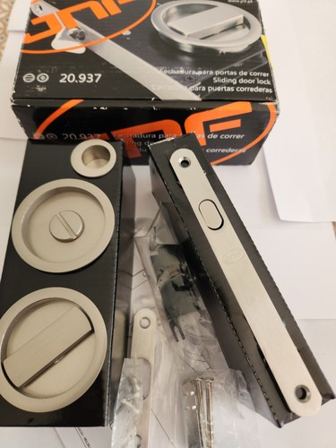 Serrure pour portes