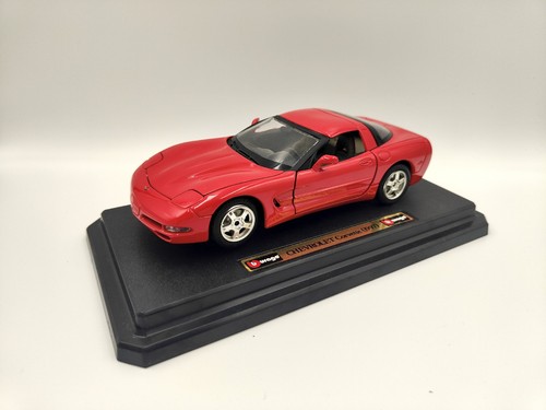 Bburago chevrolet corvette - chevrolet,