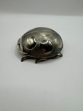 Boîte coccinelle vintage