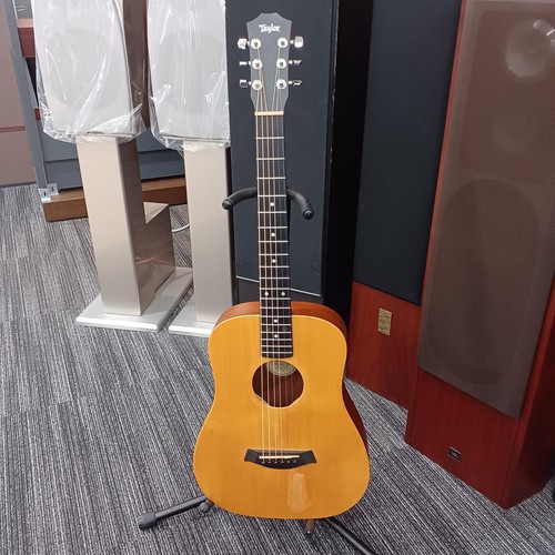 Guitare acoustique taylor baby - taylor,