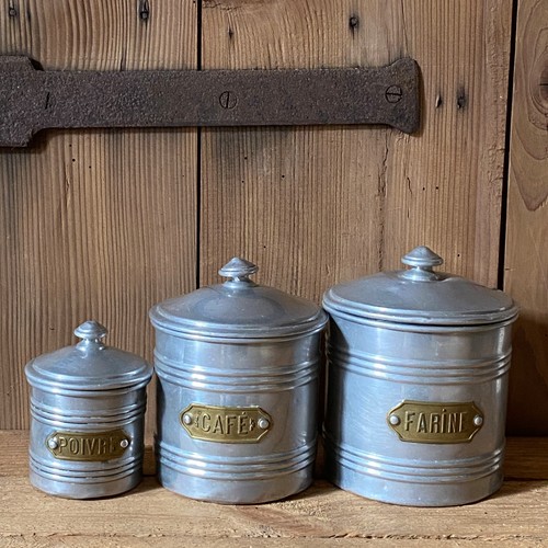 Série pots à - série, de