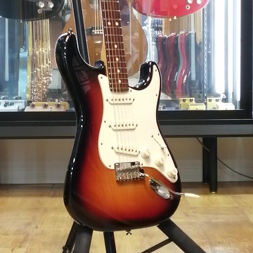 Guitare électrique fender - guitare,