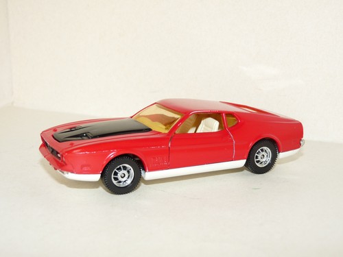 Corgi toys 391 ford mustang - 391,,