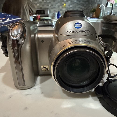 Konica minolta dimage - konica,