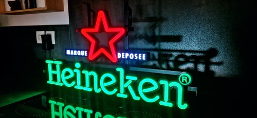 Rare enseigne lumineuse de - ,