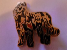 Pin chien bobtail - ,