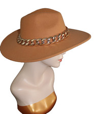 CHAPEAU TYPE BORSALINO EN