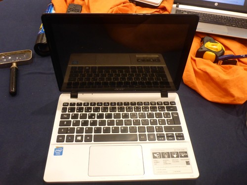 Acer aspire v11 touch - aspire,