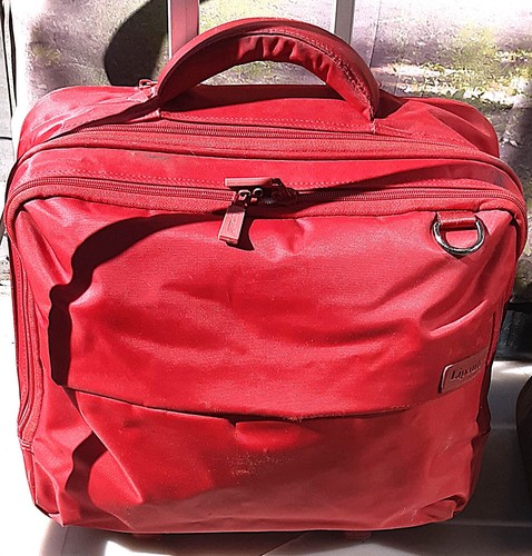 Valise cabine roulettes - à,