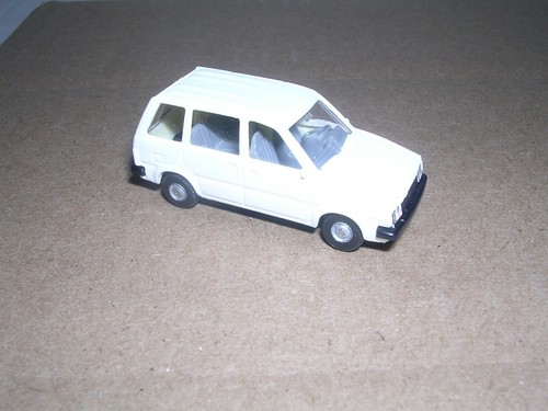 Rietze 10060 nissan prairie - nissan,