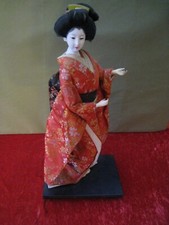 poupée traditionnelle