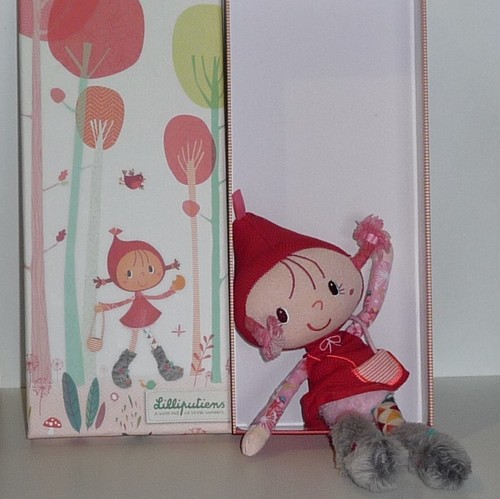 Doudou poupée lilliputiens - doudou,