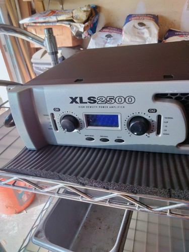 Crown xls 2500 - , drivecore